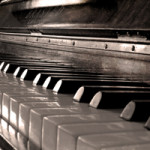 Suonare una tastiera musicale online (fans del commodore64 in giro?) Piano 150x150 Suonare una tastiera musicale online (fans del commodore64 in giro?)