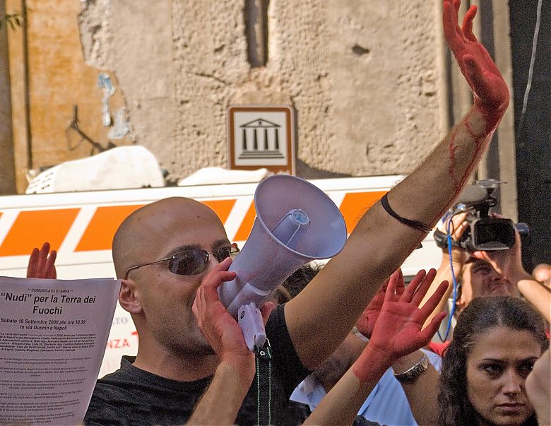 Clicca per vedere l'immagine alla massima grandezza