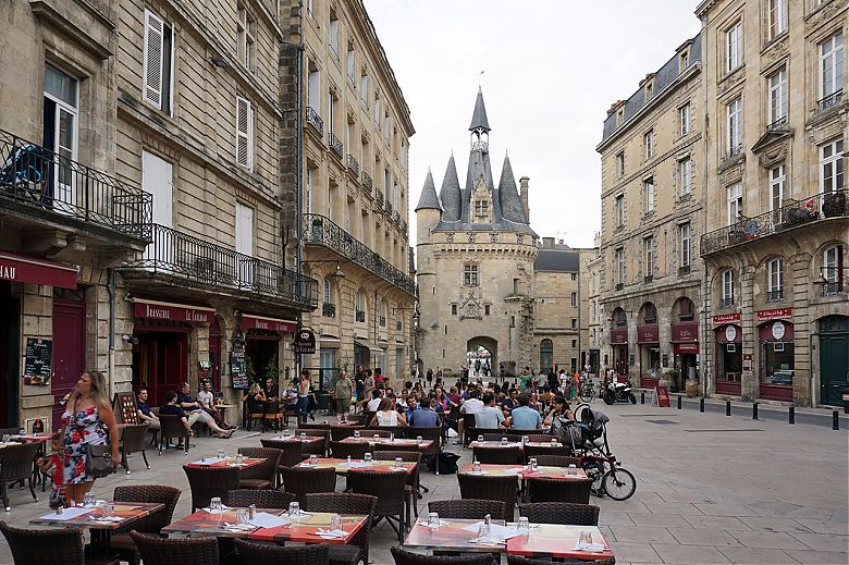 Place du Palais e Porte Cailhau