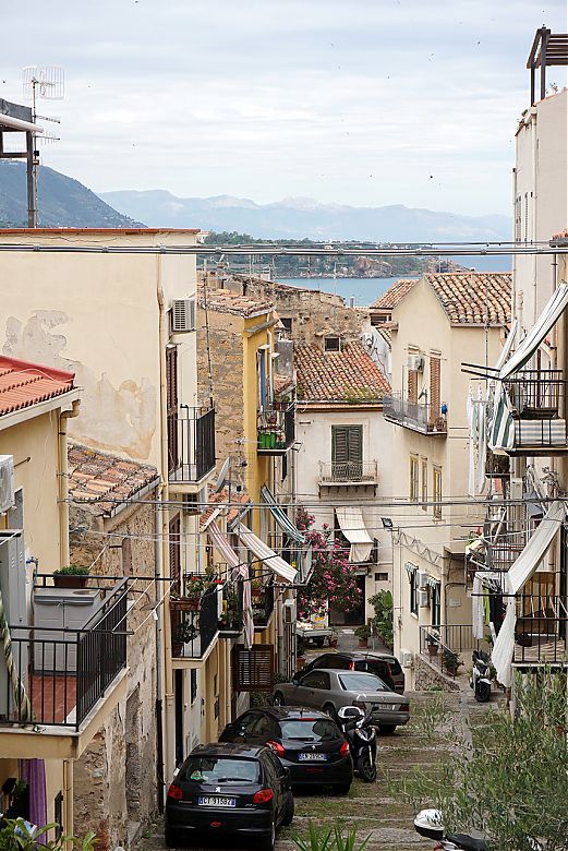 Clicca per vedere l'immagine alla massima grandezza