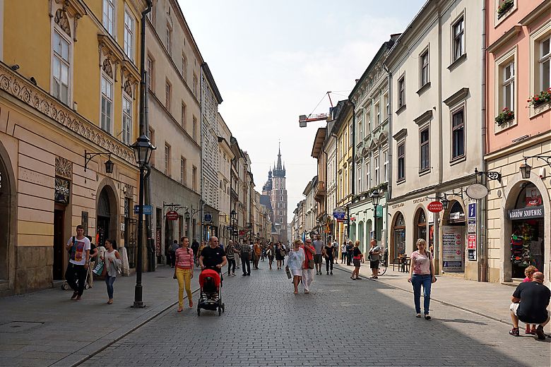 Camminando verso Rynek Główny, la piazza centrale di Cracovia