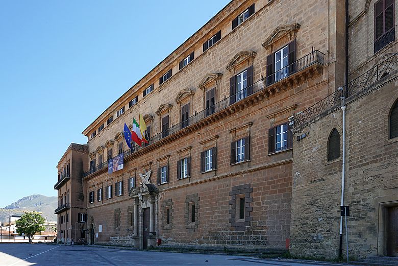 Clicca per vedere l'immagine alla massima grandezza